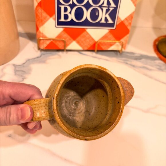 Ugly Pottery Mug Large Feet Funny Features Handcrafted Ceramic VINTAGE - Picture 5 of 9